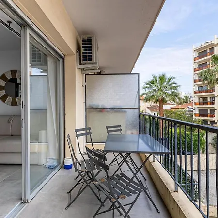 Cmg - Bel Avec Balcon - 200m De La ז'ואן-לה-פינס